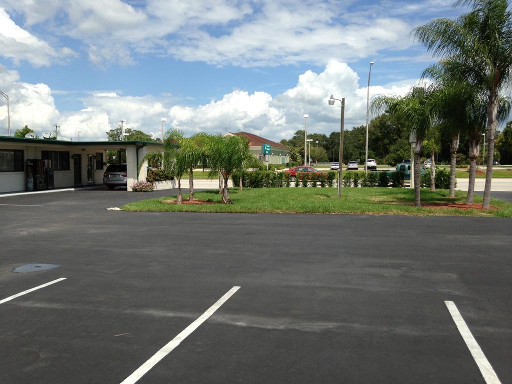 Economy Inn Okeechobee Exterior foto